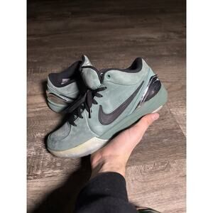 Nike Kobe 4 Girl Dad Size 7.5